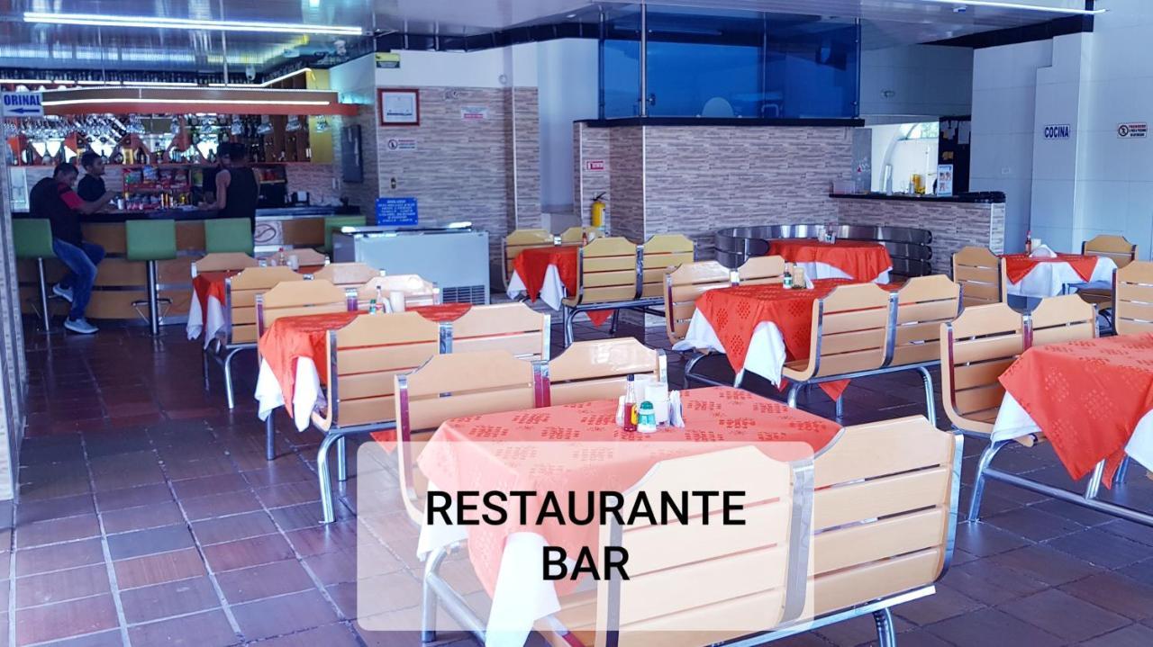 Hotel Barcelona Chinauta Εξωτερικό φωτογραφία